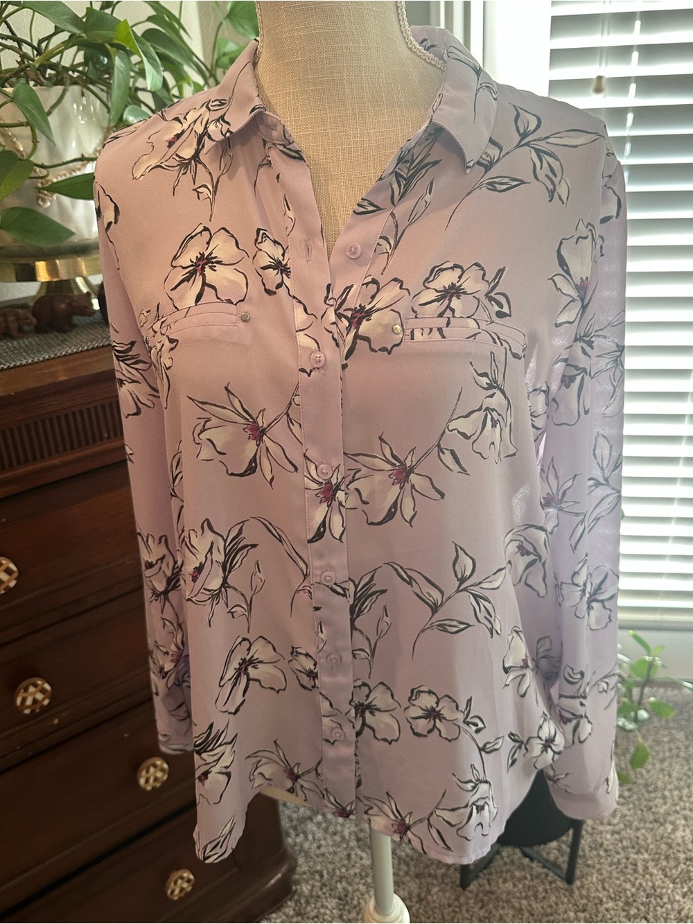 Apt. 9 Mauve Floral Button-Down Blouse